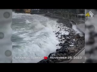 the black sea storm went into a second circle turkey was destroyed again flood and tsunami destroyed houses in istanbul...